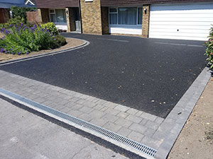 Driveways in Hertfordshire Thumb